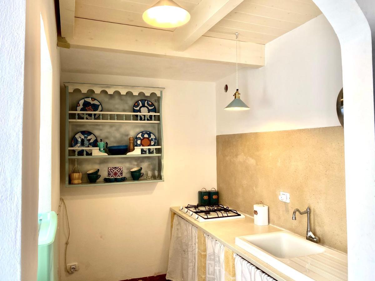 Ca Strignano Suite, Typical House กาสตริญาโน เดล กาโป ภายนอก รูปภาพ