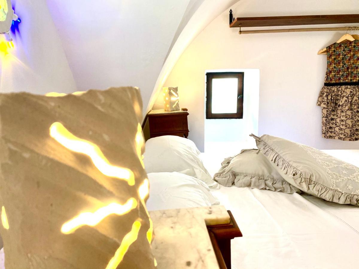 Ca Strignano Suite, Typical House กาสตริญาโน เดล กาโป ภายนอก รูปภาพ